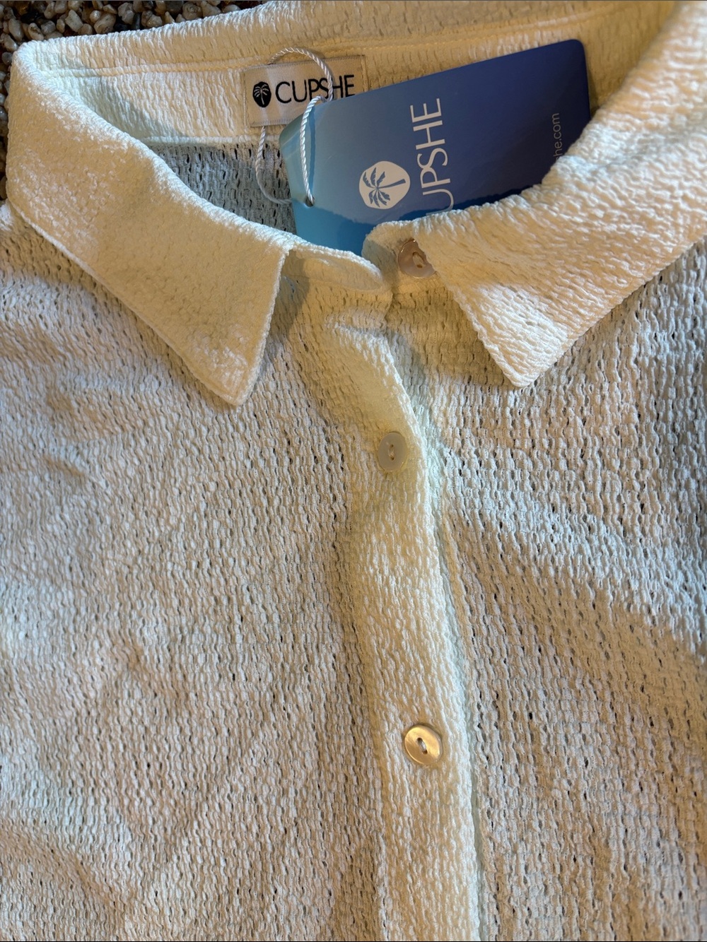 Cupshe Pomelo Cream Cover-Up Shirt - Picture 6 of 6
